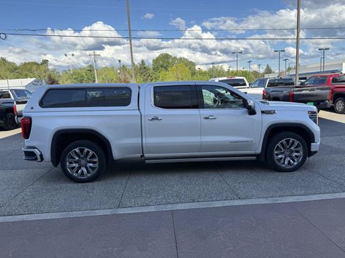 Used 2024 GMC Sierra 1500 Denali w/ Denali Reserve Package AWD/4WD image 7