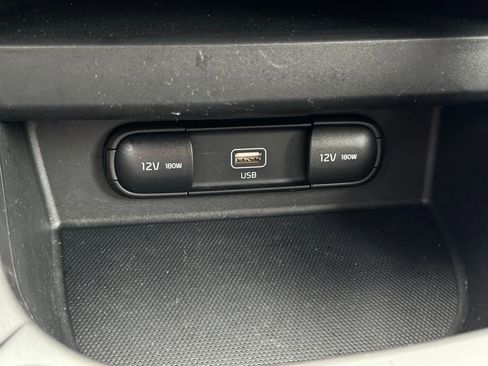 Used 2023 Kia Seltos LX AWD/4WD image 25
