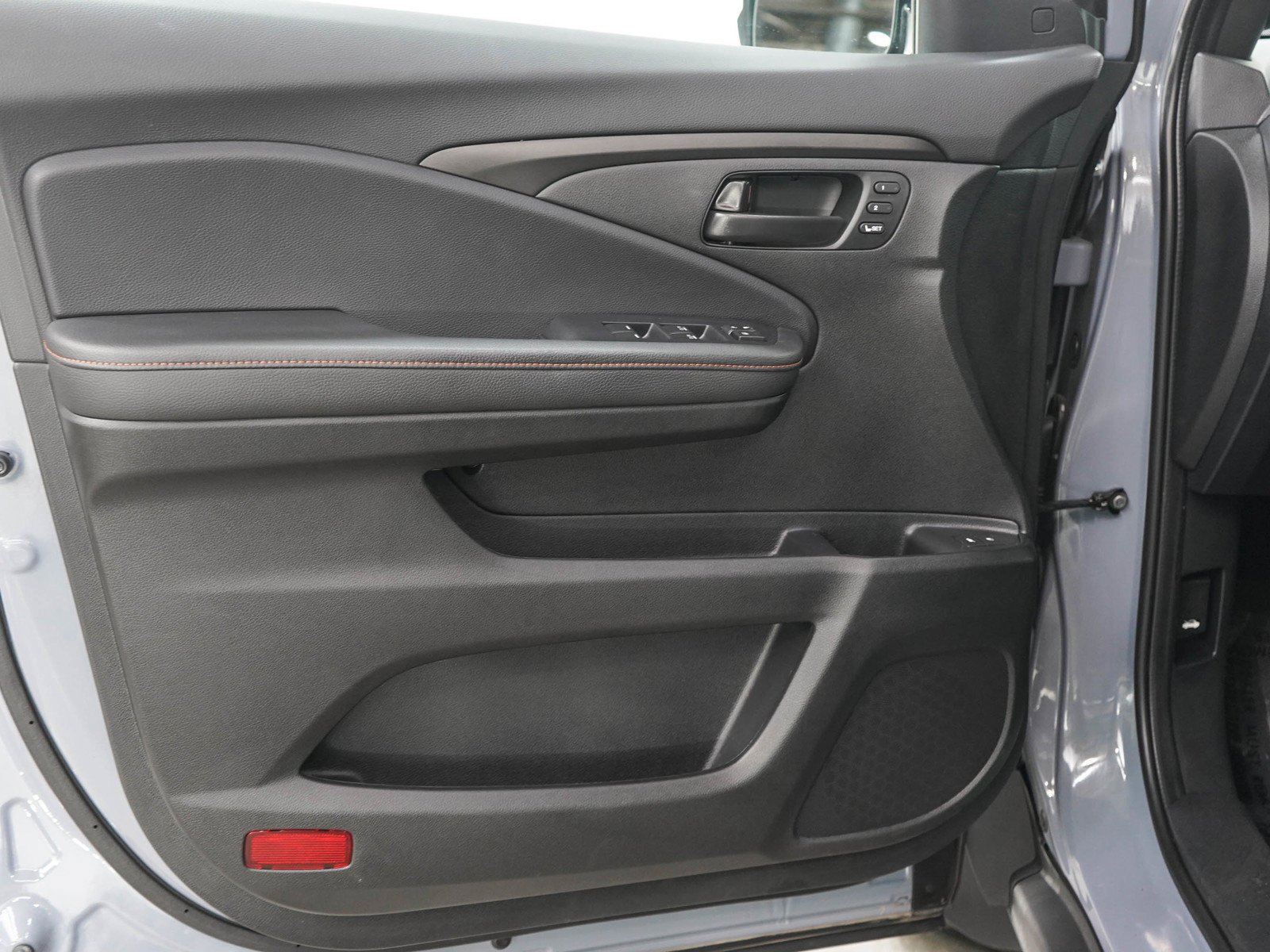 Used 2024 Honda Passport TrailSport image 19