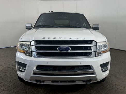 Used 2016 Ford Expedition EL Platinum AWD/4WD image 2