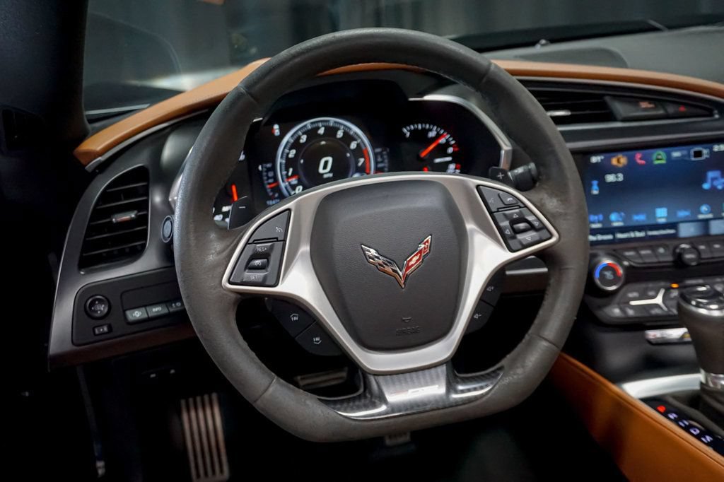 Used 2017 Chevrolet Corvette Z06 RWD image 13