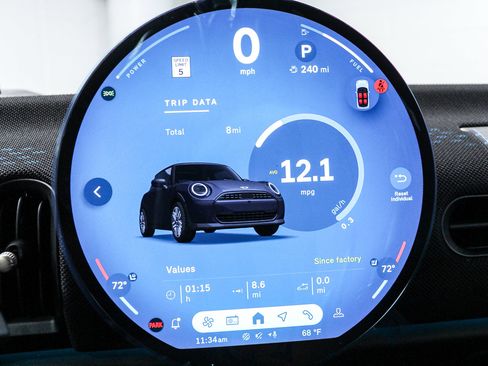 New 2026 MINI Cooper 2-Door Hardtop image 24