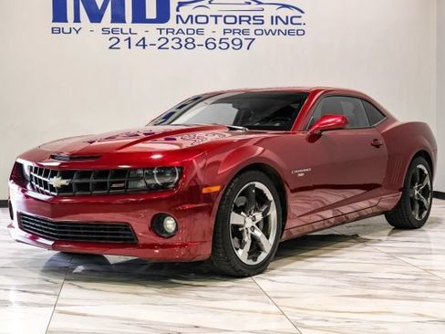 Used 2011 Chevrolet Camaro SS w/ RS Package RWD image 2