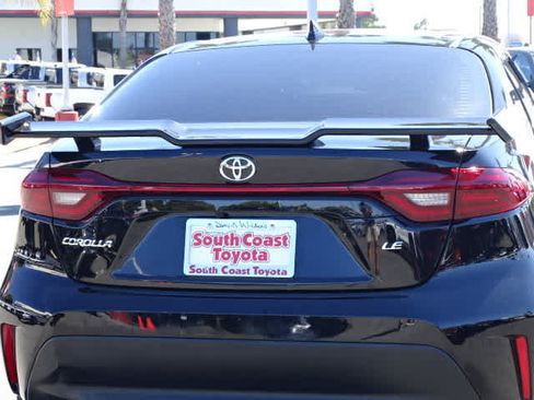 Used 2025 Toyota Corolla LE FWD image 15