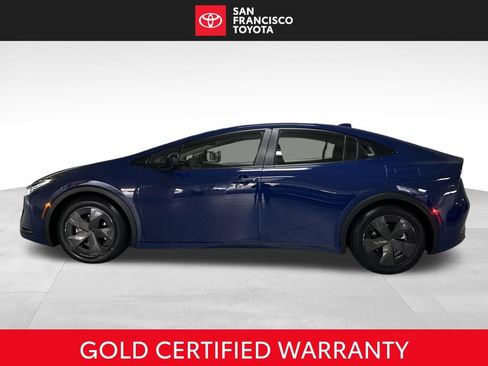 Certified 2023 Toyota Prius Prime FWD image 2