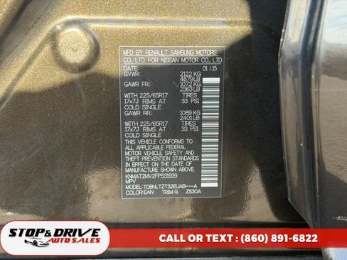 Used 2015 Nissan Rogue SV w/ SV Premium Package AWD/4WD image 18