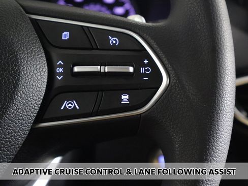 Used 2022 Hyundai Santa Fe SEL image 3