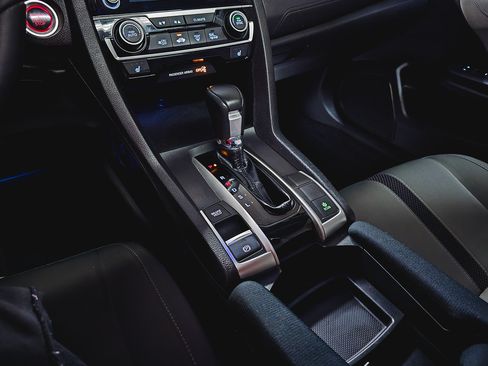 Used 2019 Honda Civic EX image 29