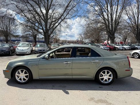 Used 2005 Cadillac STS w/ Preferred Equipment Group image 8