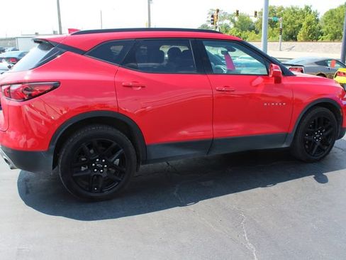 Used 2020 Chevrolet Blazer LT w/ Sound & Technology Package FWD image 4