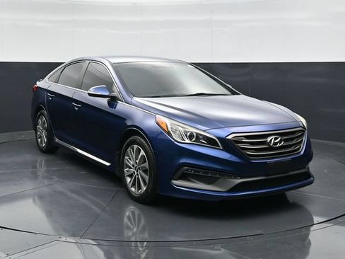 Used 2016 Hyundai Sonata Sport w/ Cargo Package FWD image 4