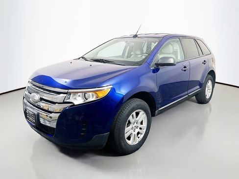 Used 2013 Ford Edge SE FWD image 3