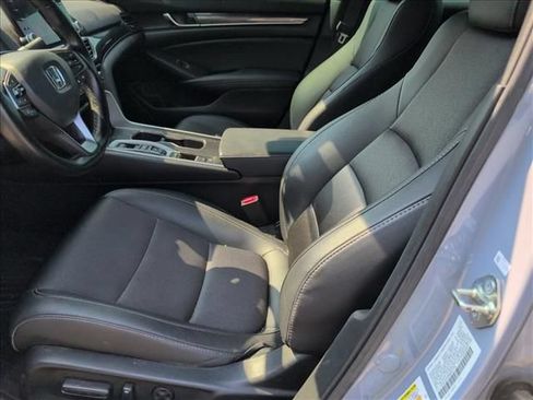 Used 2021 Honda Accord Sport image 4
