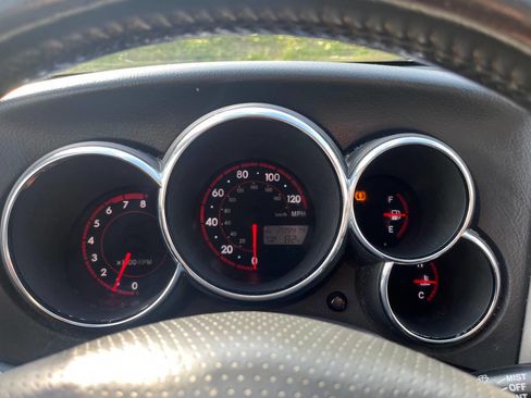 Used 2008 Toyota Matrix XR FWD image 14