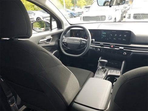 New 2026 Kia Sportage LX w/ LX Convenience Package image 13