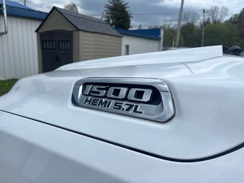 Used 2019 RAM 1500 Big Horn AWD/4WD image 13