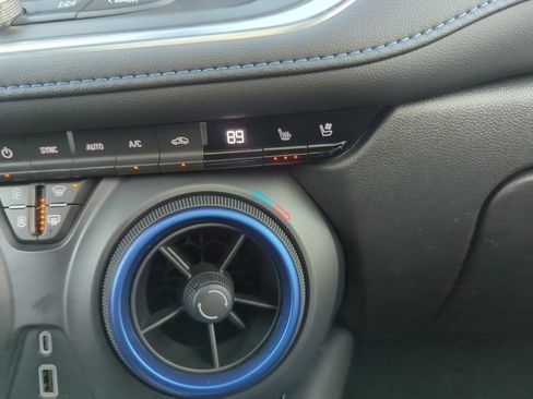 Certified 2025 Chevrolet Blazer RS w/ Driver Confidence II Package image 30