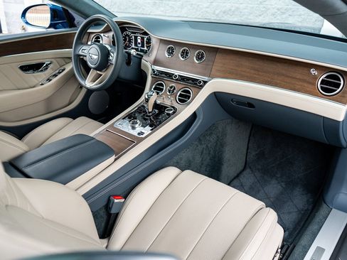 Certified 2024 Bentley Continental GT AWD/4WD image 2