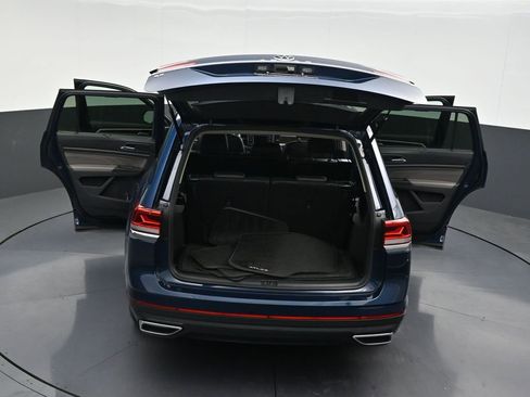 Used 2022 Volkswagen Atlas SE image 37