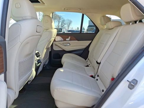 Used 2020 Mercedes-Benz GLE 350 4MATIC image 11