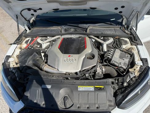 Used 2019 Audi RS 5 image 32
