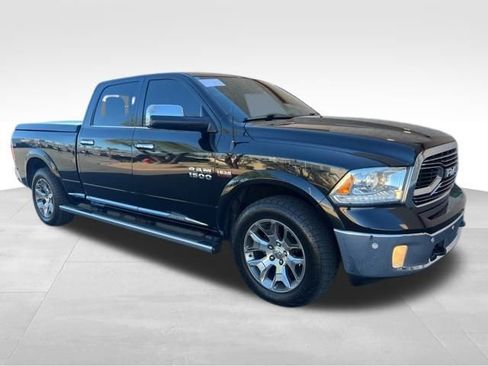 Used 2017 RAM 1500 Limited image 3
