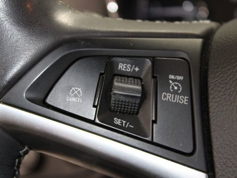 Used 2019 Buick Encore Essence image 19