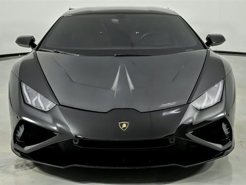 Used 2021 Lamborghini Huracan EVO RWD image 4