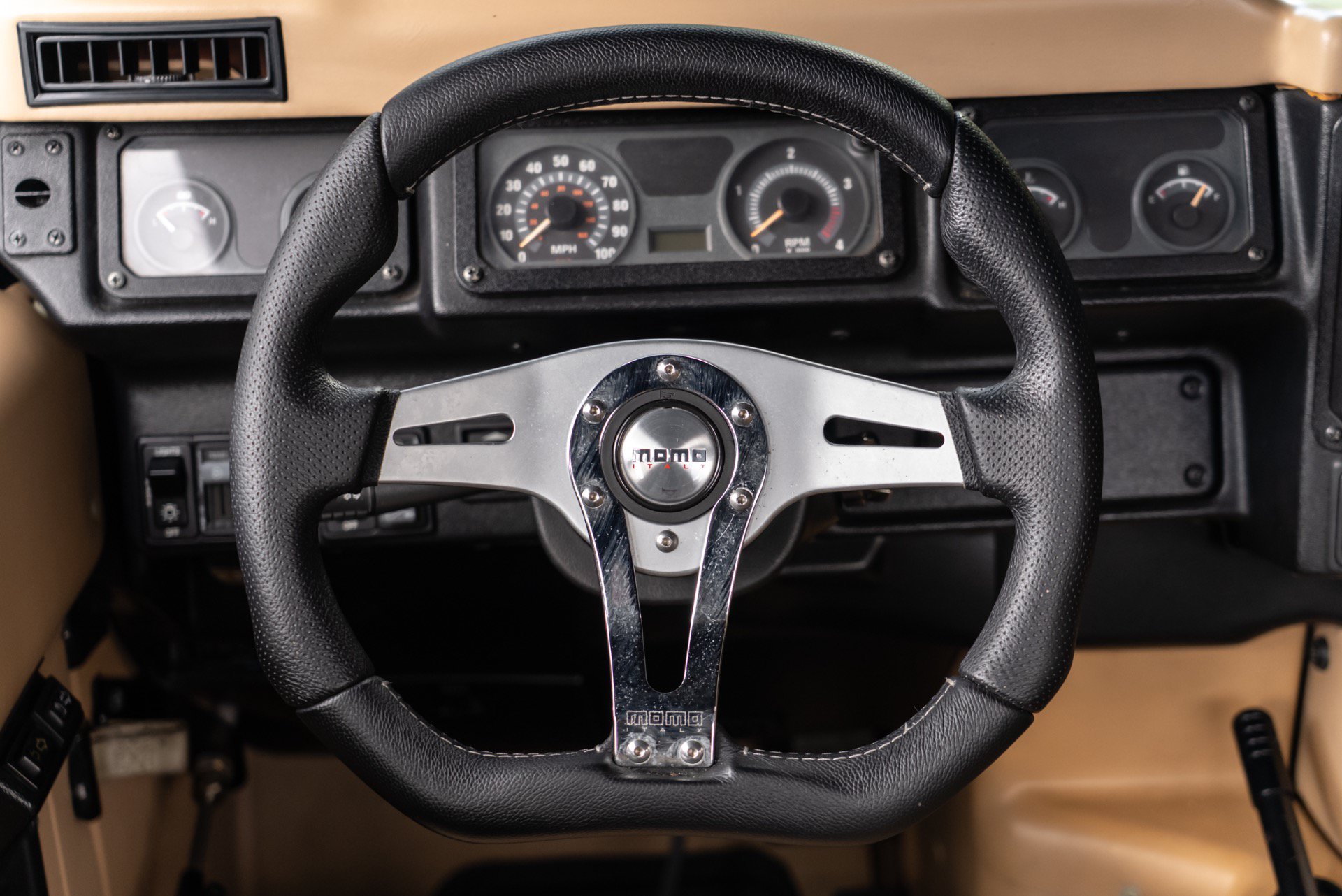 Used 2001 HUMMER H1 4-Door Open Top AWD/4WD image 42