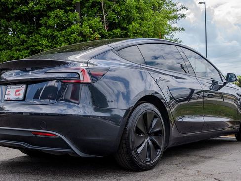 Used 2024 Tesla Model 3 Long Range RWD image 27