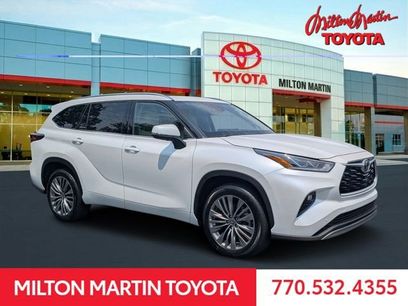 Used 2022 Toyota Highlander Platinum