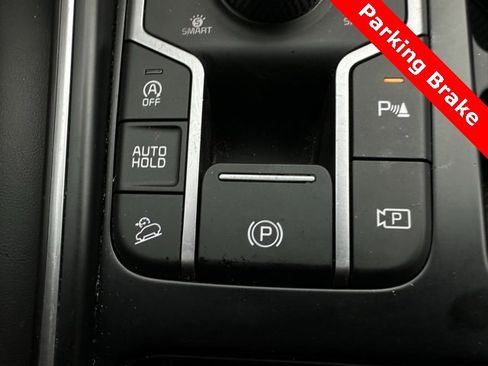 Certified 2024 Kia Sorento S image 31