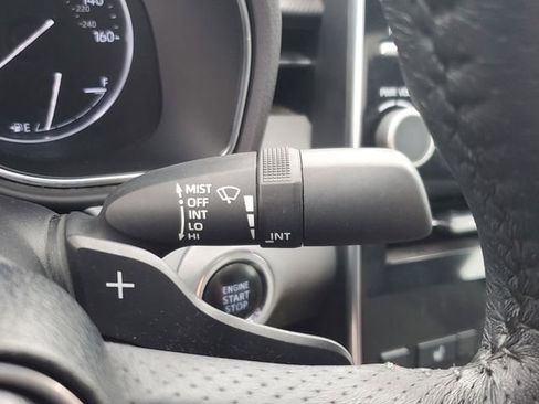 Used 2019 Toyota Avalon FWD image 27
