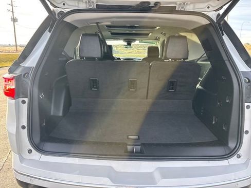 Certified 2021 Chevrolet Traverse High Country image 27