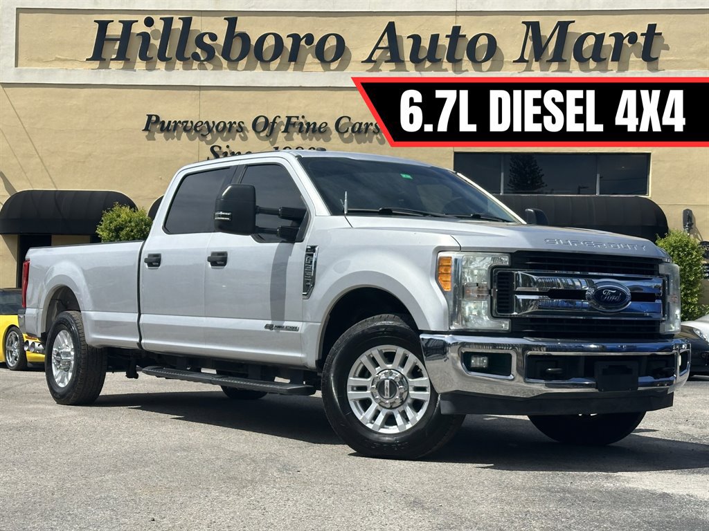 Used 2017 Ford F350 XLT w/ XLT Value Package RWD image 1