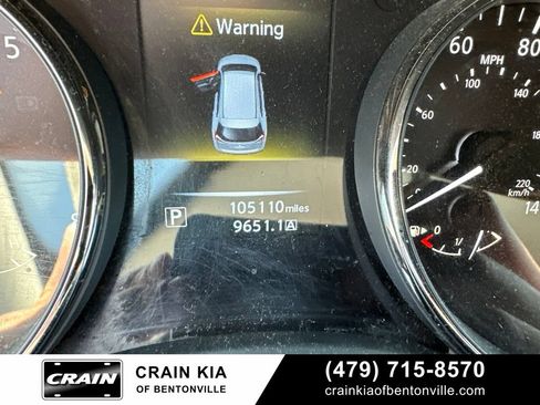 Used 2016 Nissan Rogue SV AWD/4WD image 20