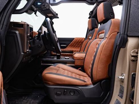 Used 2025 GMC Hummer EV 3X w/ LPO, Dark Essentials Package AWD/4WD image 30