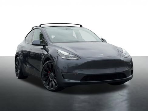 Used 2021 Tesla Model Y Performance AWD/4WD image 1