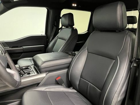 Used 2025 Ford F150 Lariat AWD/4WD image 22