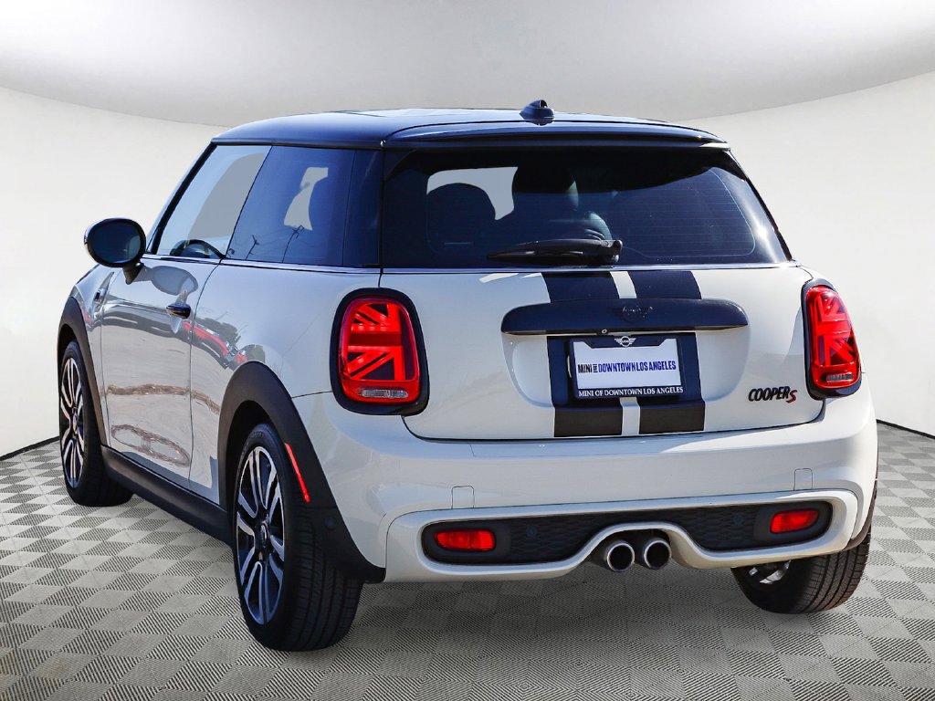 Used 2020 MINI Cooper S FWD image 8
