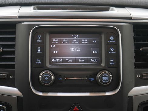 Used 2023 RAM 1500 Classic SLT AWD/4WD image 18