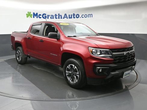 Used 2021 Chevrolet Colorado Z71 image 2