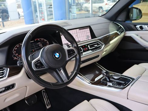Used 2020 BMW X5 M50i w/ Premium Package AWD/4WD image 9