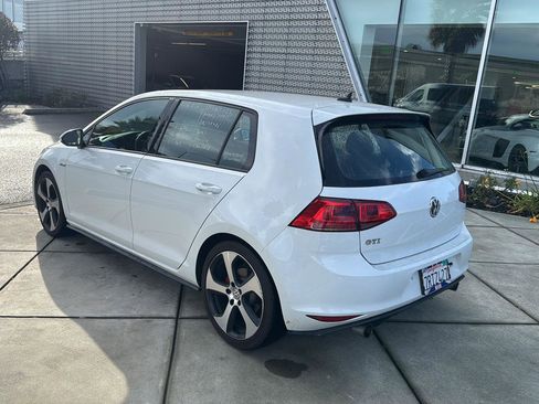 Used 2016 Volkswagen GTI S image 8