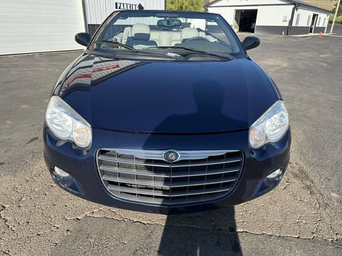 Used 2005 Chrysler Sebring Limited image 8