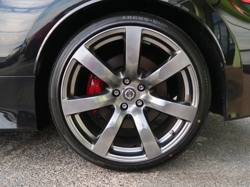 Used 2019 Nissan 370Z NISMO image 51