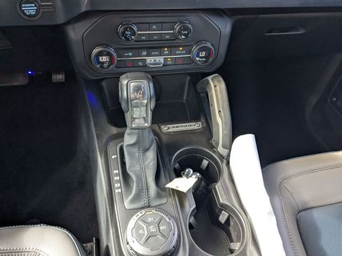 Used 2021 Ford Bronco Outer Banks AWD/4WD image 24