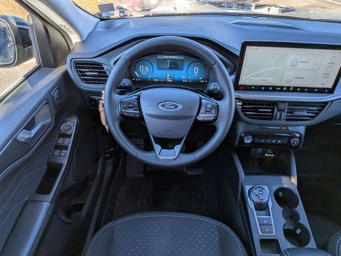 Certified 2023 Ford Escape Active w/ Tech Pack #2 image 19