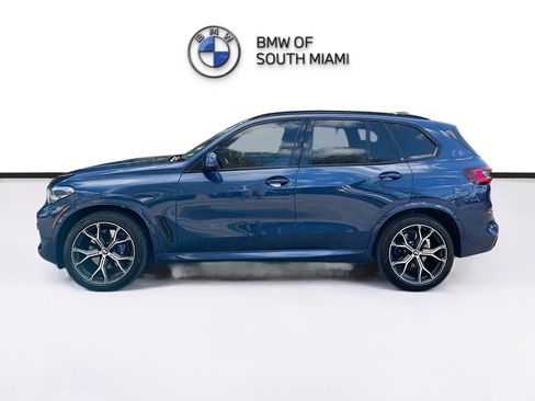 Certified 2022 BMW X5 sDrive40i w/ M Sport Package image 4