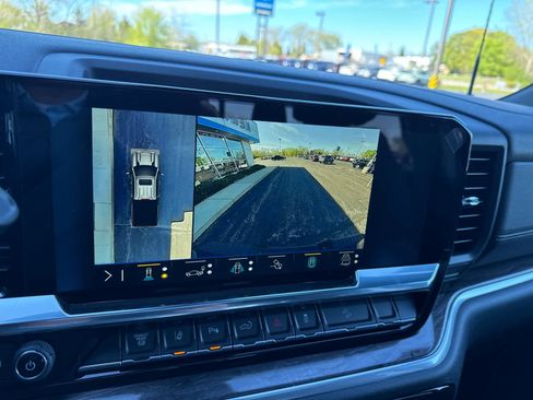 New 2026 Chevrolet Silverado 3500 LTZ w/ LTZ Plus Package AWD/4WD image 21